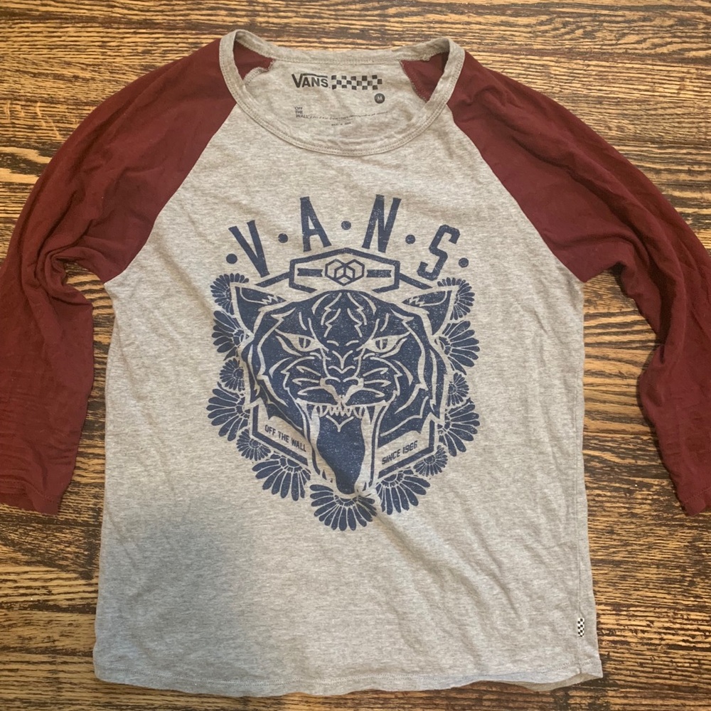 Vans baseball style 3/4 sleeve T shirt